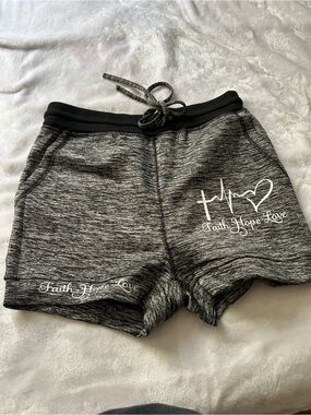 CHICME Women’s Shorts Size M Black Gray Faith Hope Love Drawstring Stretch